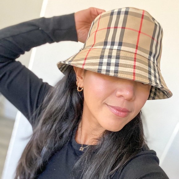 Burberry Vintage Check Technical Cotton Bucket Hat - Picture 5 of 5